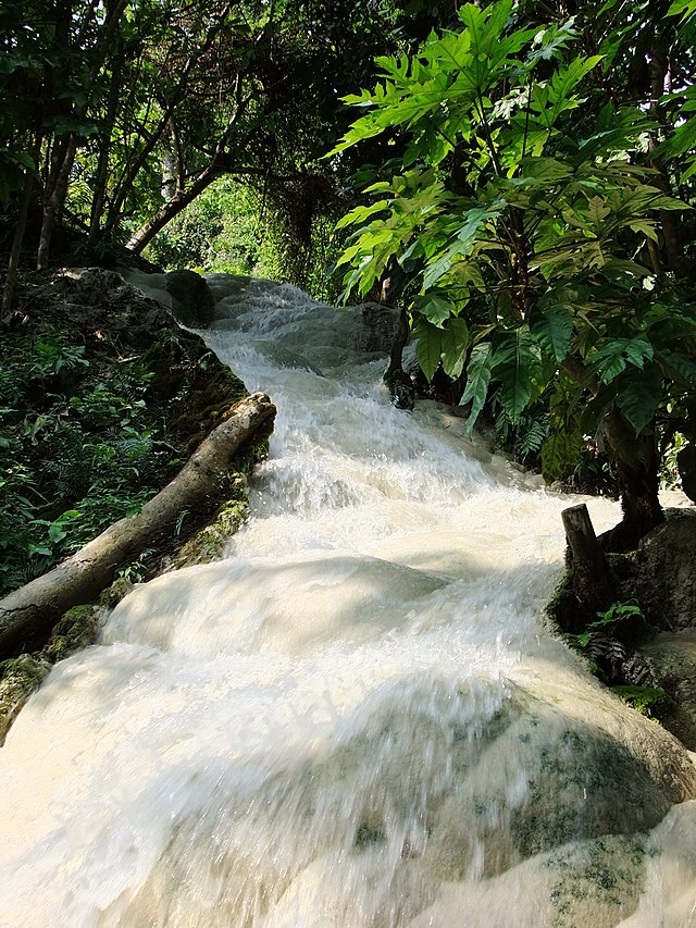 Bua Thong Waterfall