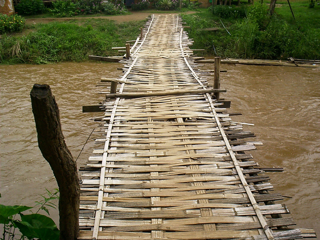 גשר במבוק