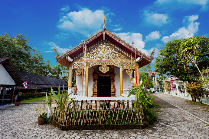 Wat Phra That Mae Yen