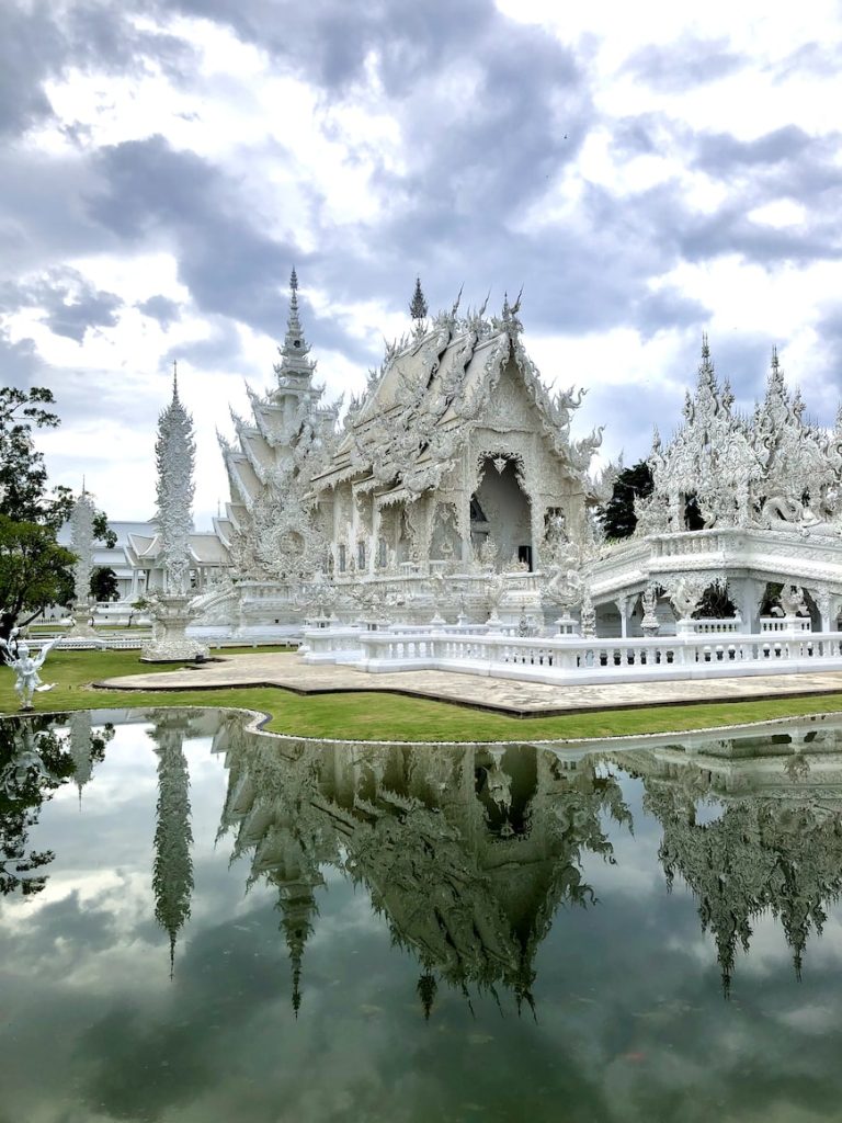 وات رونغ خون – المعبد الأبيض