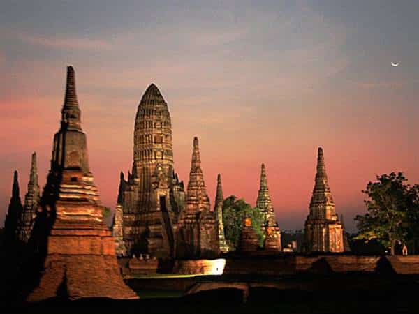 Evening tour in Ayutthaya